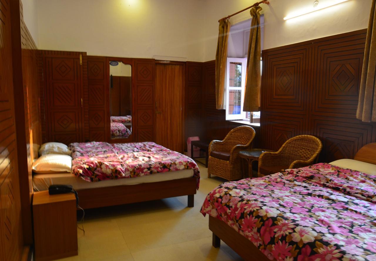 Hotel Clarks Mussoorie Exterior foto