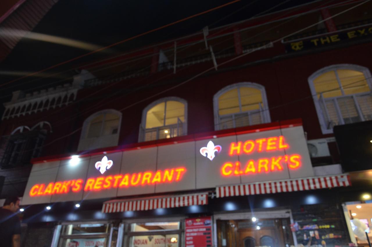 Hotel Clarks Mussoorie Exterior foto