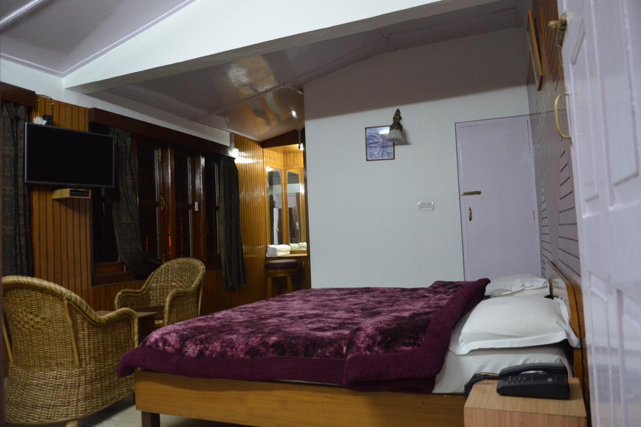Hotel Clarks Mussoorie Exterior foto