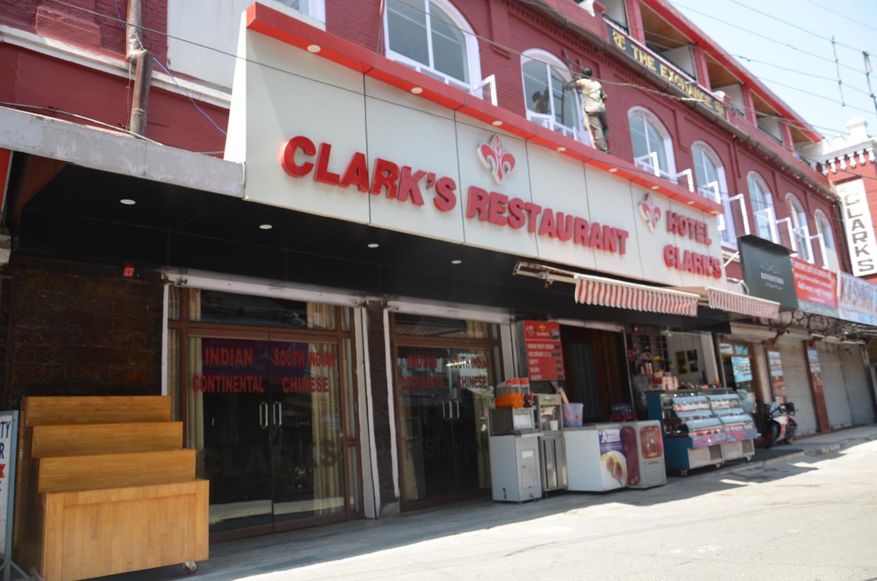 Hotel Clarks Mussoorie Exterior foto